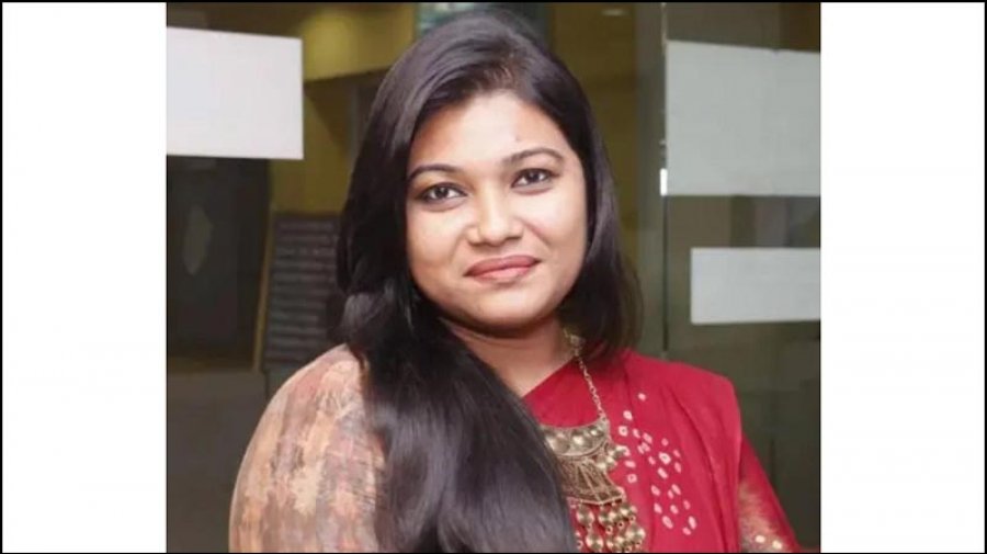 তোপের মুখে অফিস ছাড়লেন ইউএনও